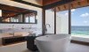 mlewi-pool-bathroom-0025-hor-wide.jpg