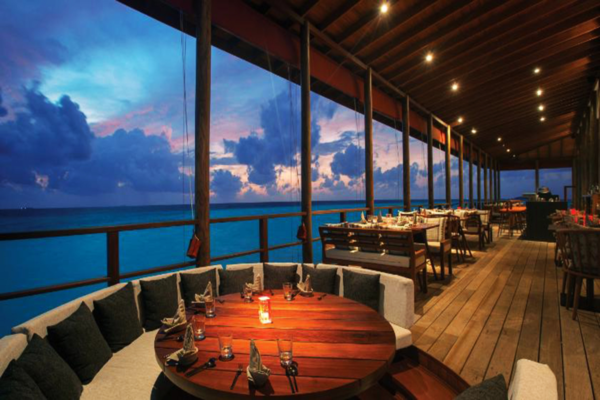 OZEN by Atmosphere at Maadhoo รีสอร์ทมัลดีฟส์