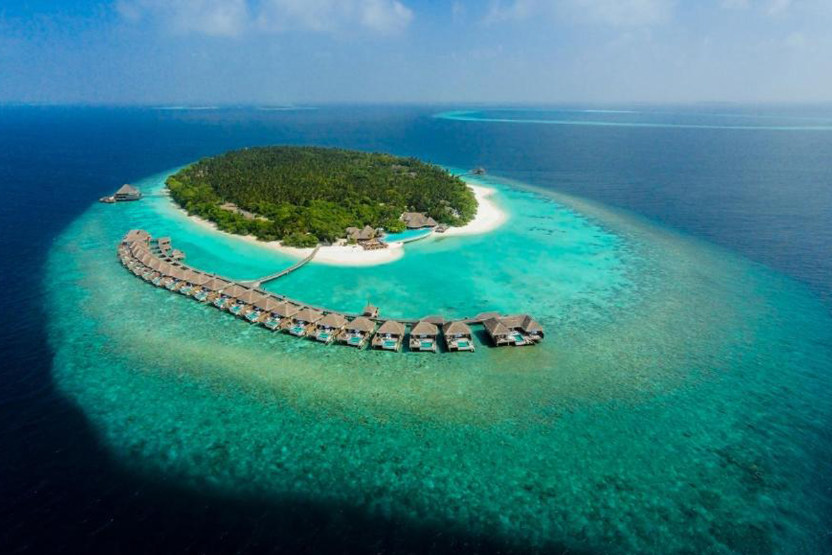 Dusit Thani รีสอร์ทมัลดีฟส์ รีสอร์ทที่มีจุดดำน้ำที่น่าสนใจ