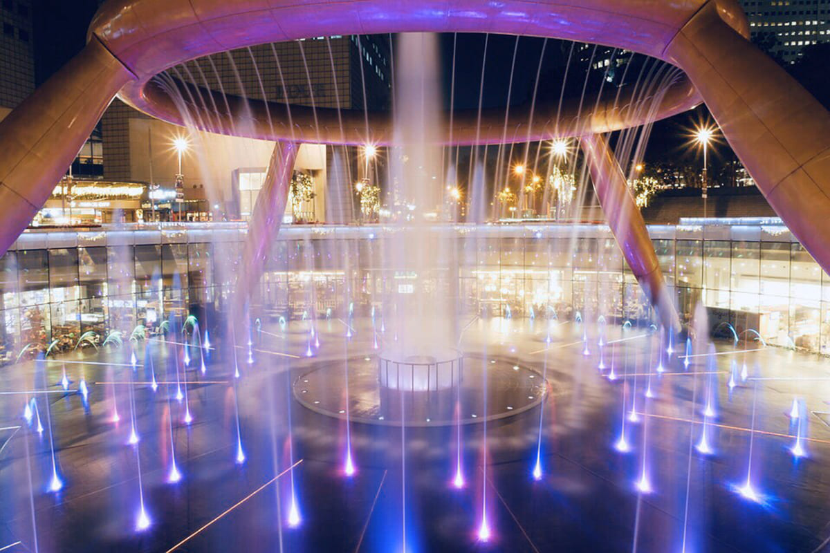 น้ำพุแห่งโชคลาภหรือน้ำพุแห่งความมั่งคั่ง (Fountain of Wealth)